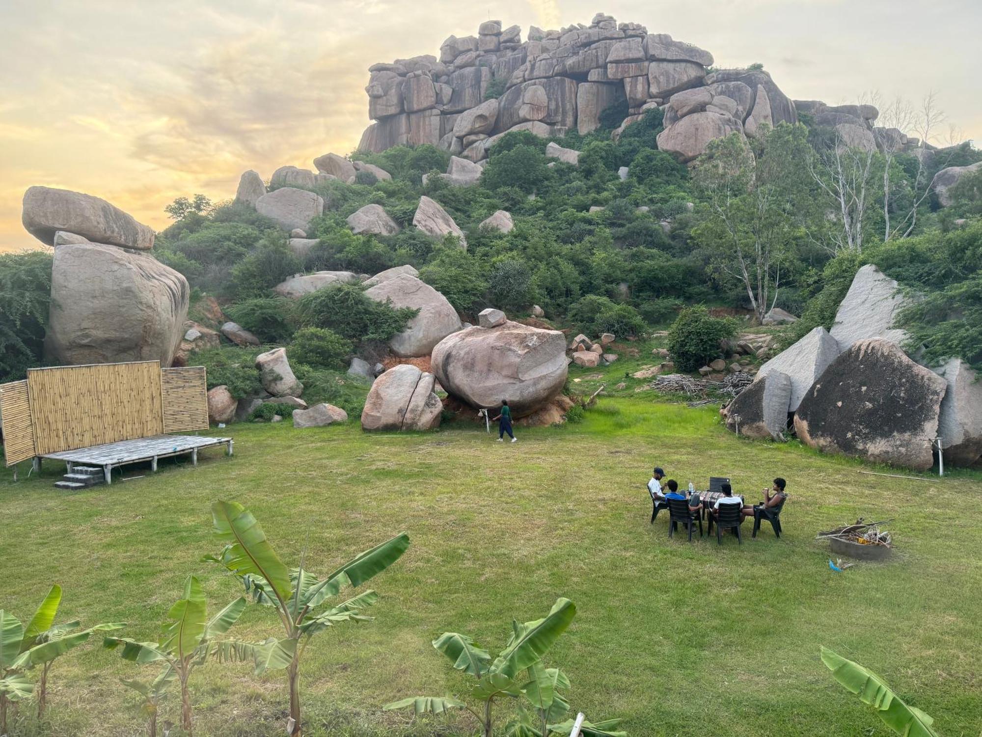 Hill Stone View Hampi Otel Dış mekan fotoğraf