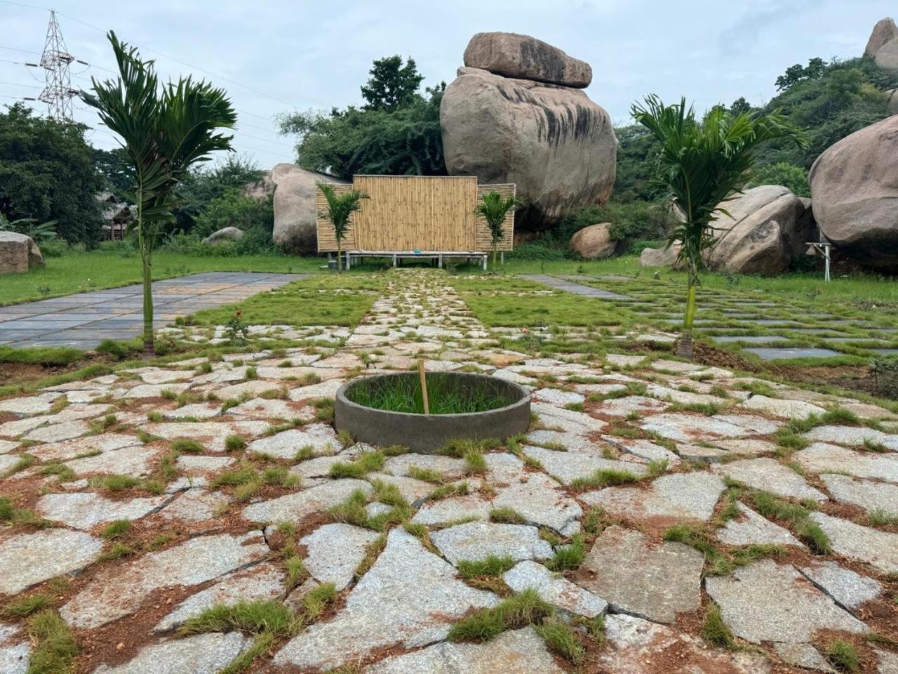 Hill Stone View Hampi Otel Dış mekan fotoğraf